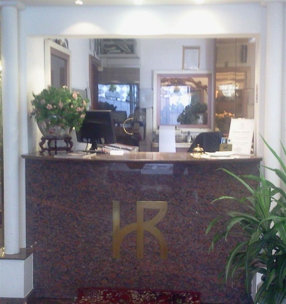 Hotel Roma Cesano Boscone Exterior photo